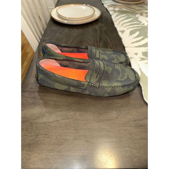 Rothy's Shoes - Rothy’s The Driving Loafer Green Camouflage Women’s Size 8.5